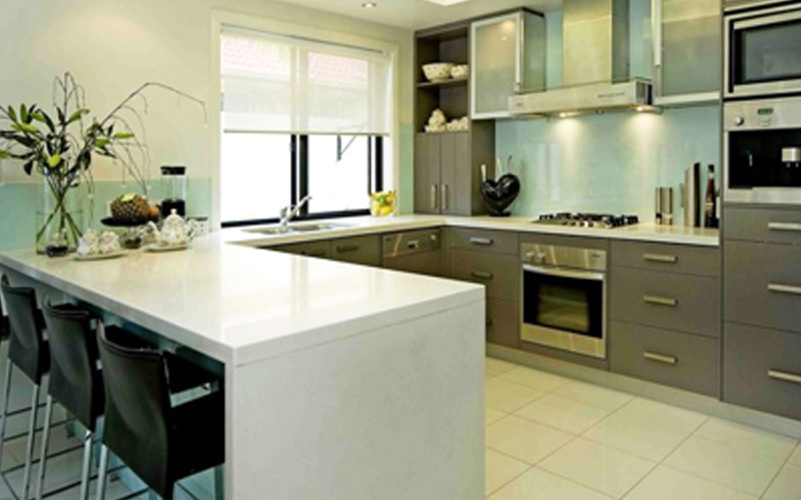 U Shape modular kitchen
